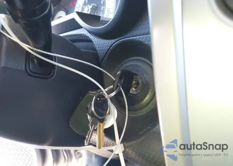 2007 Toyota Fj Cruiser z USA, uszkodzony, nr VIN JTEBU11F370024739